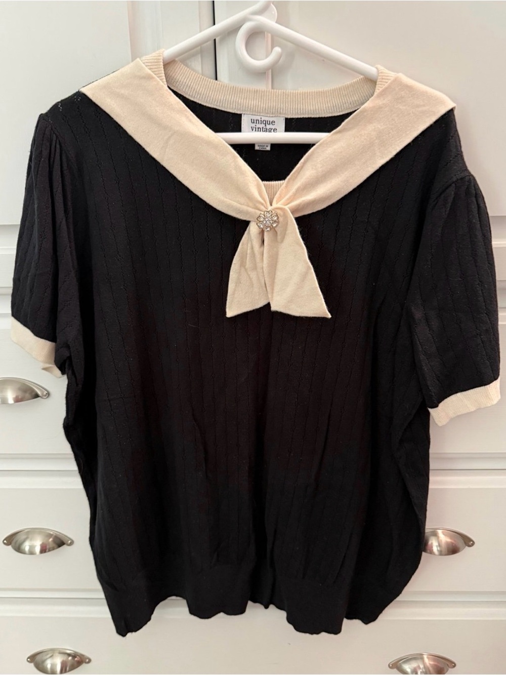 Unique Vintage Black & Cream Sailor Sweater (4X/5X-Fits like 2x/3x)